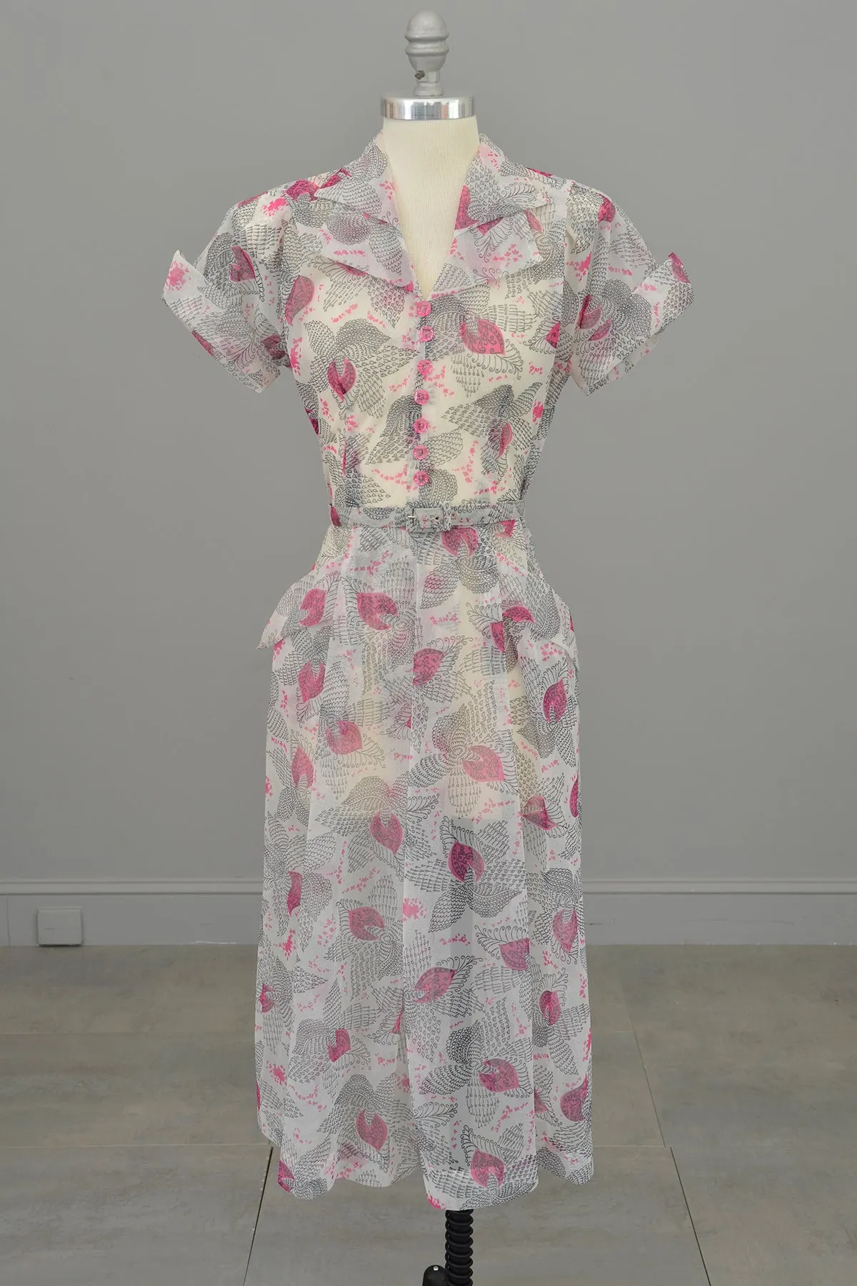 1940s Hot Pink Retro Novelty Print Dress w Pockets   Double Collar