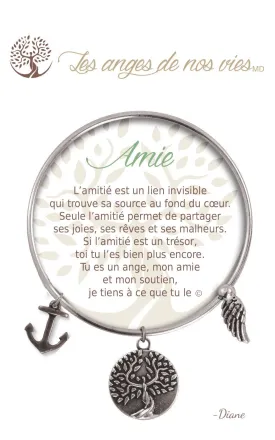 Amie: Charm Bracelet