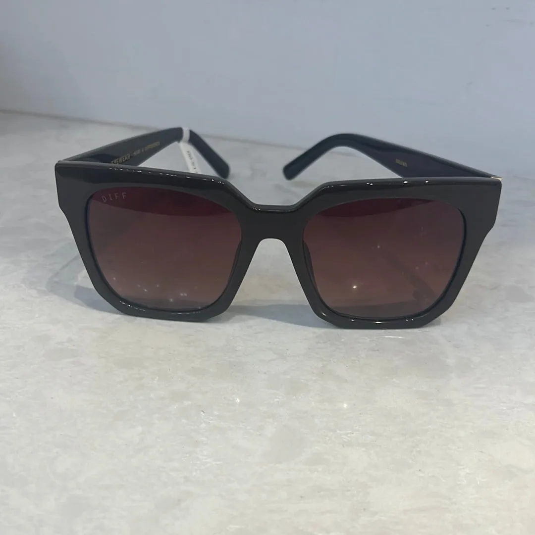 Ariana Truffle Sunglasses