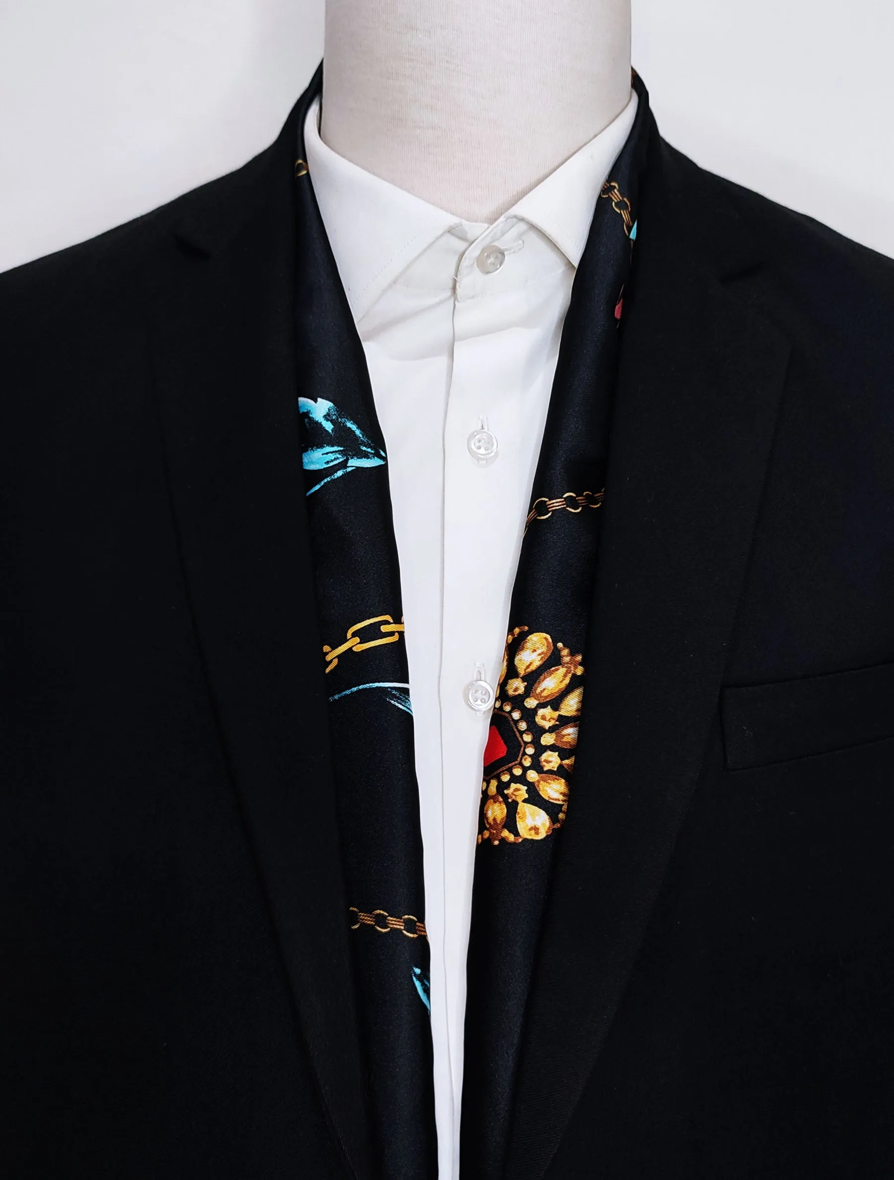 BLACK & GOLD CHAIN PATTERN - SILk men scarves