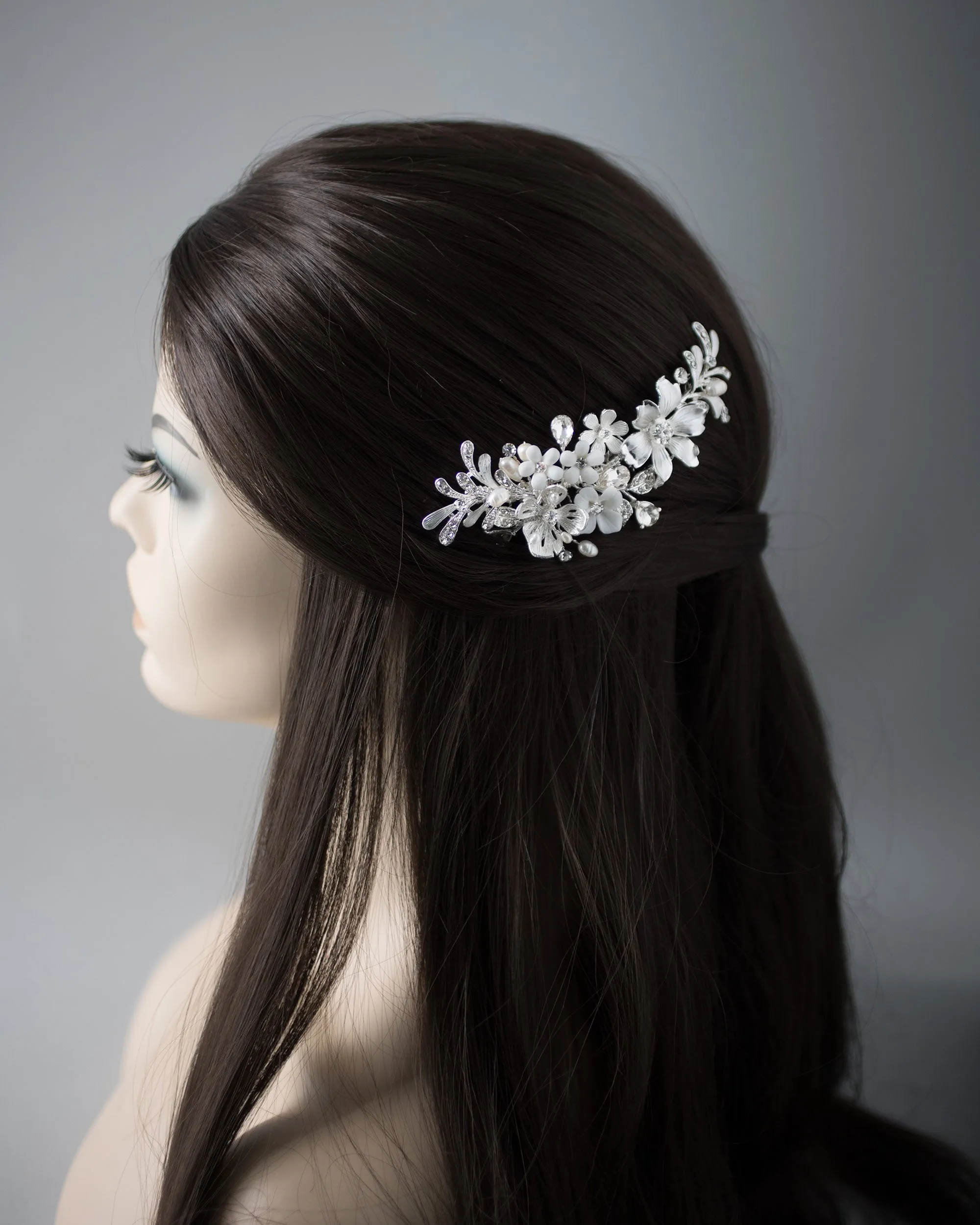 Bridal Hair Comb of Porcelain Flowers and Pearls