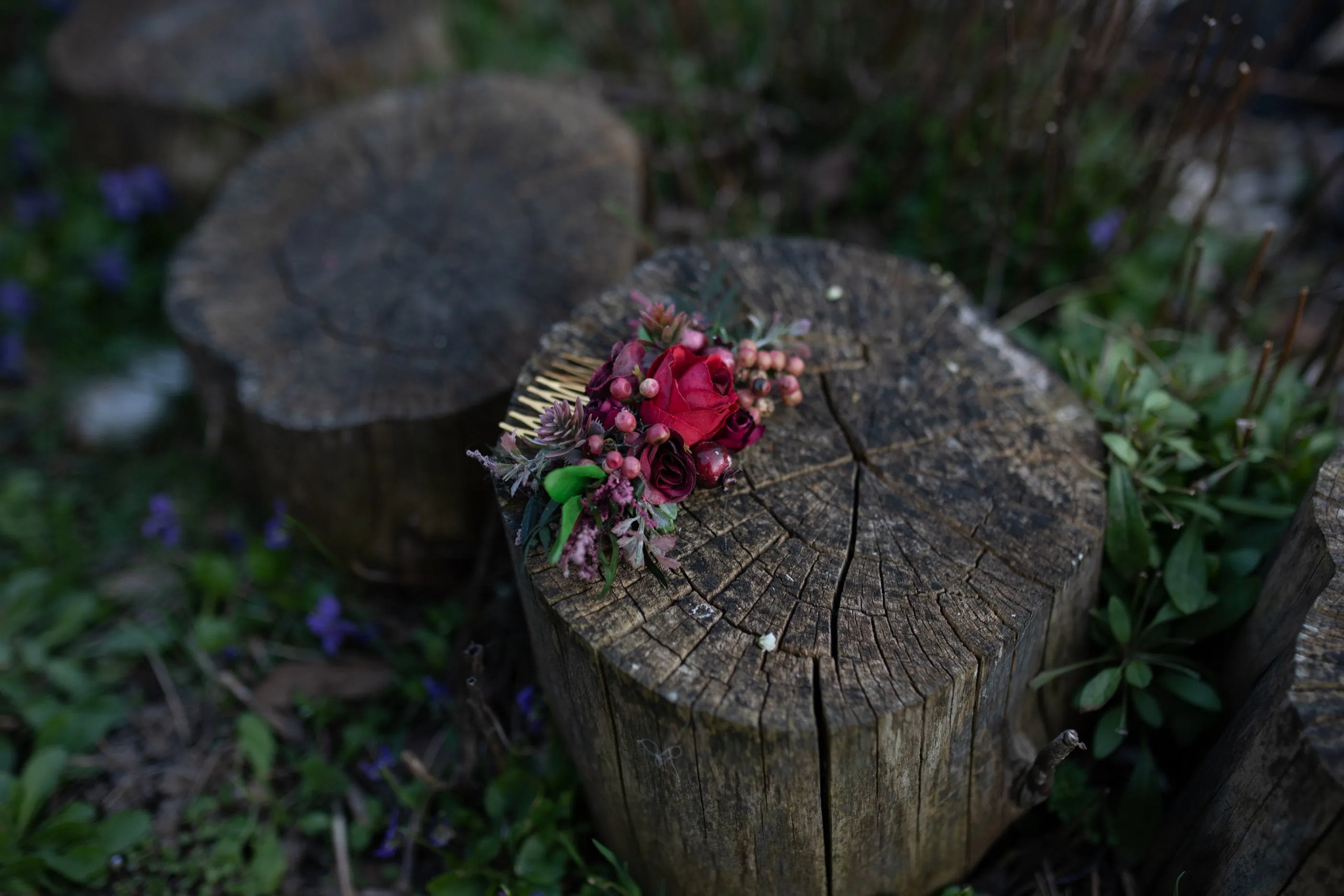 Burgundy wedding hair comb Bridal flower comb Wedding hair accessories Red flower comb Burgundy accessories Decorative hair comb Autumn