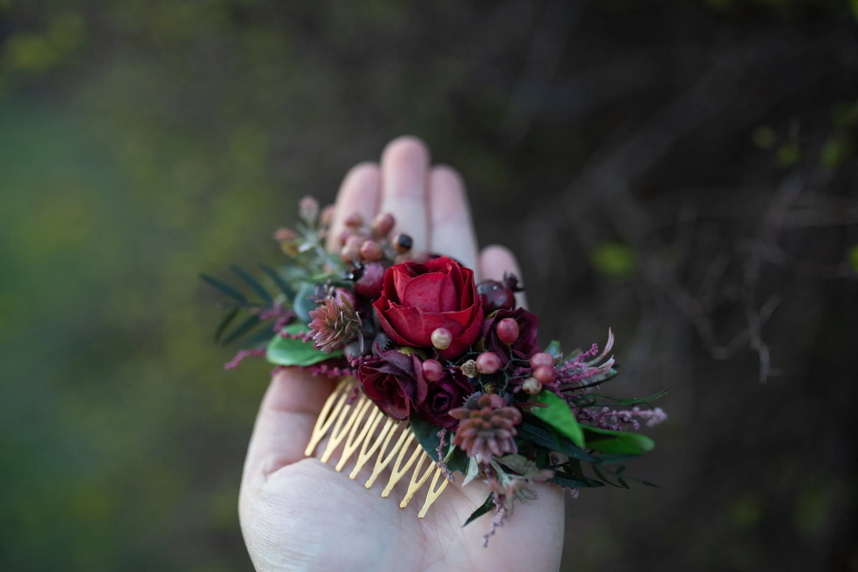 Burgundy wedding hair comb Bridal flower comb Wedding hair accessories Red flower comb Burgundy accessories Decorative hair comb Autumn