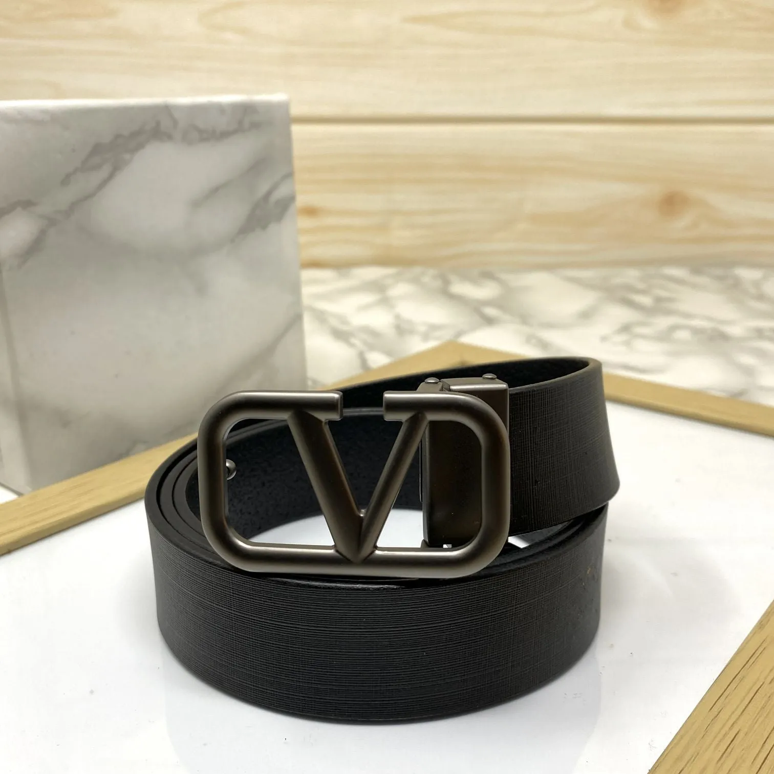 Casual V-Pattern Leather Strap Belt-JonasParamount