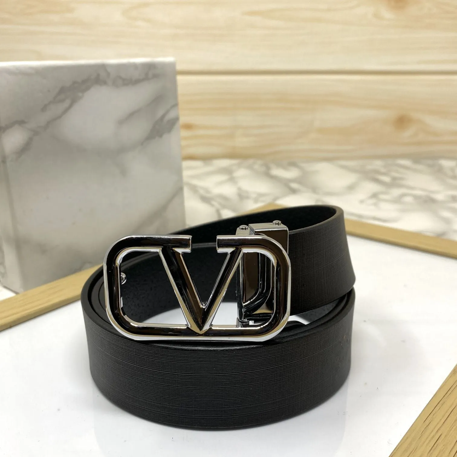 Casual V-Pattern Leather Strap Belt-JonasParamount