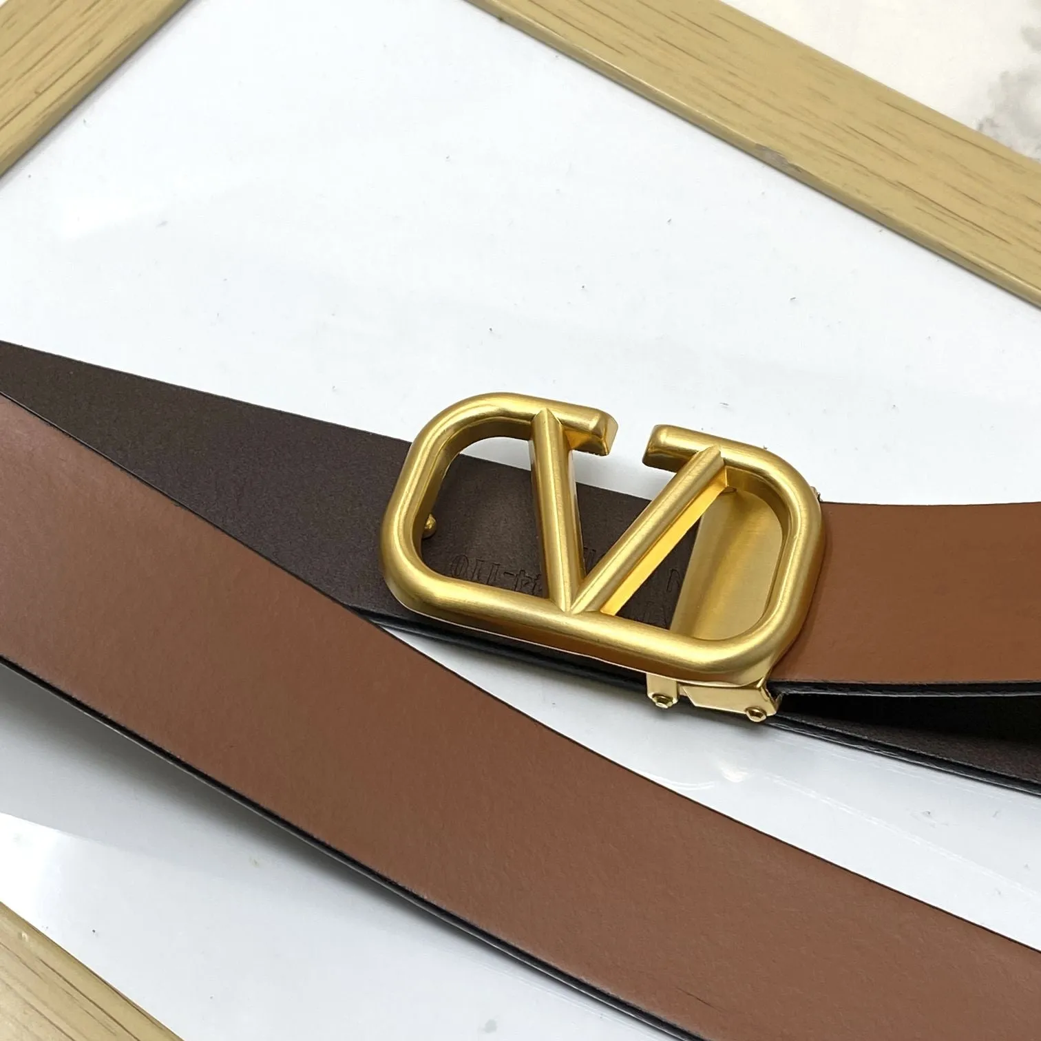 Casual V-Pattern Leather Strap Belt-JonasParamount