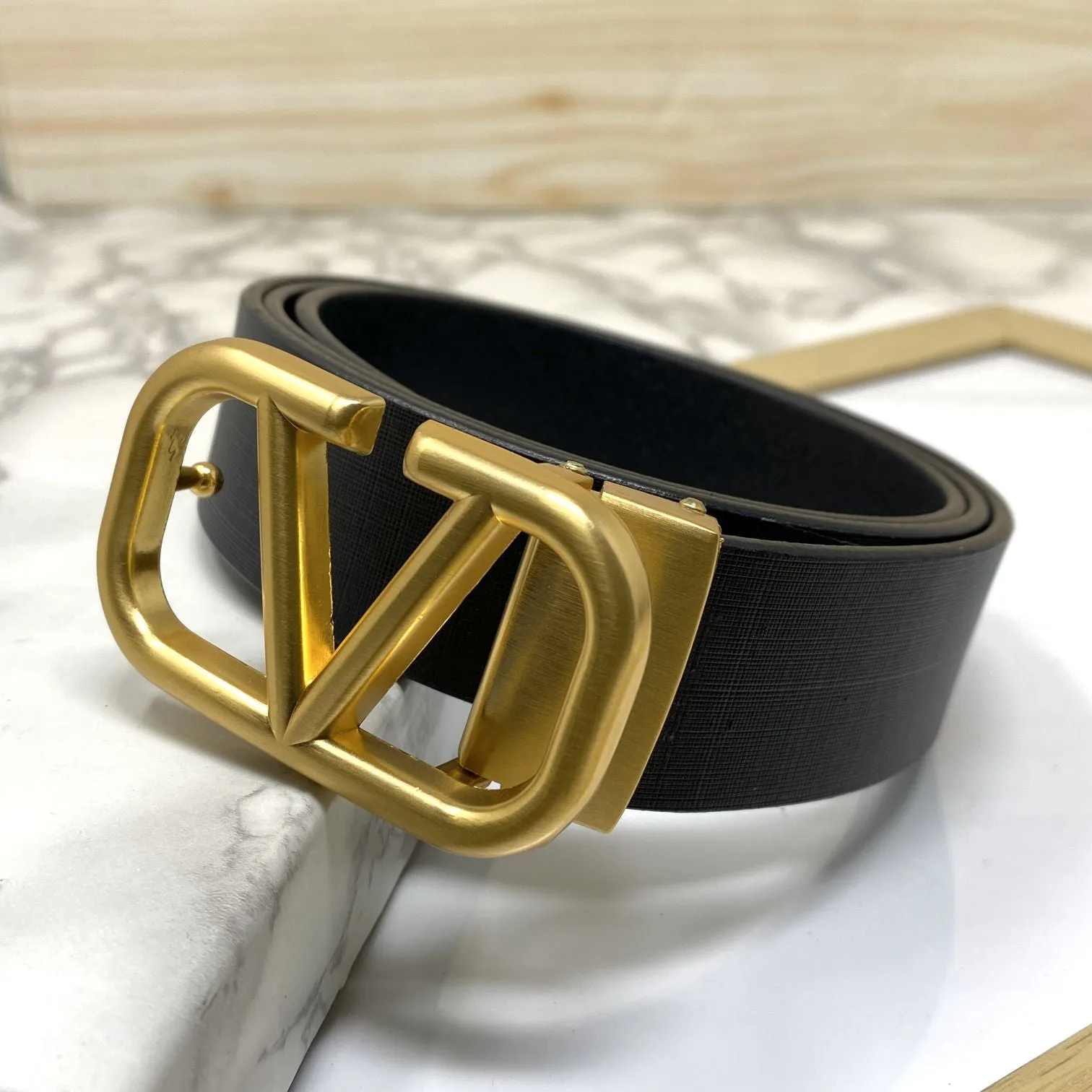 Casual V-Pattern Leather Strap Belt-JonasParamount