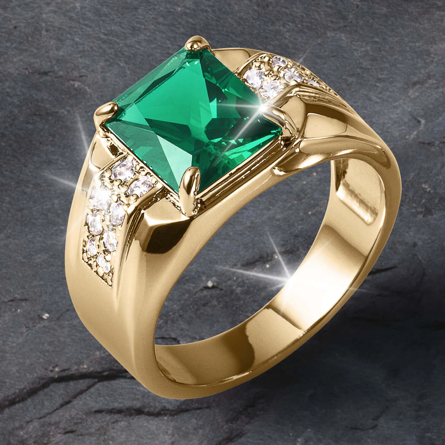 Contender Green Men's Ring