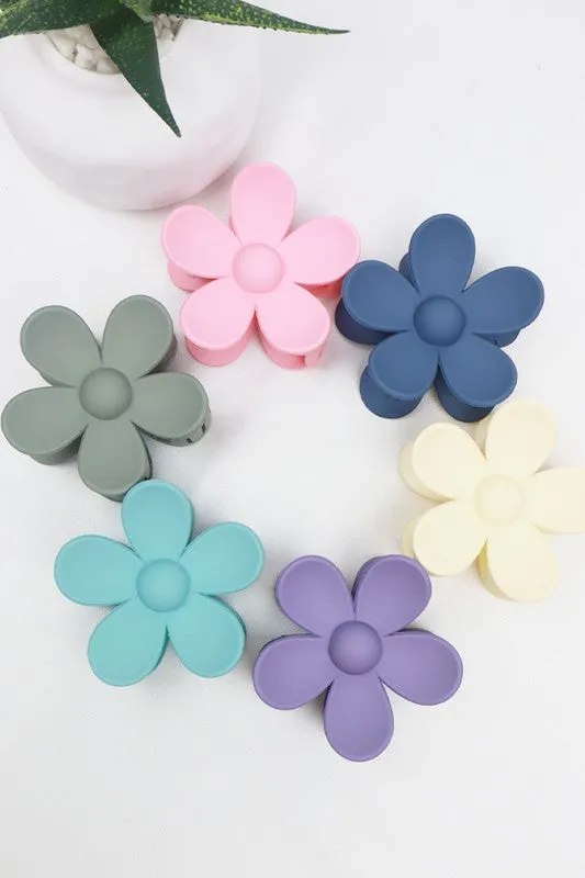 Daisy Matte Hair Claw - Assorted Colors