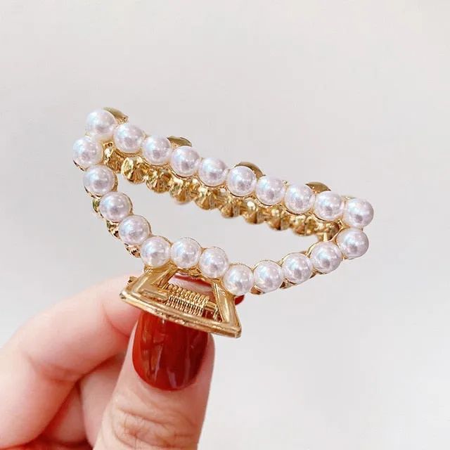 Elegant Pearls Rhinestone Geometric Hair Claws