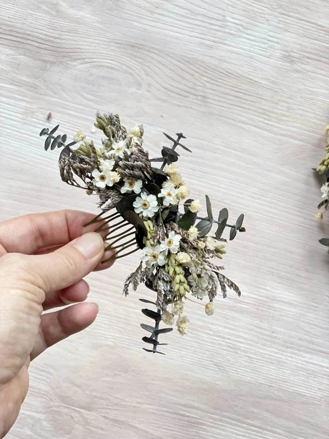 Greenery flower hair comb