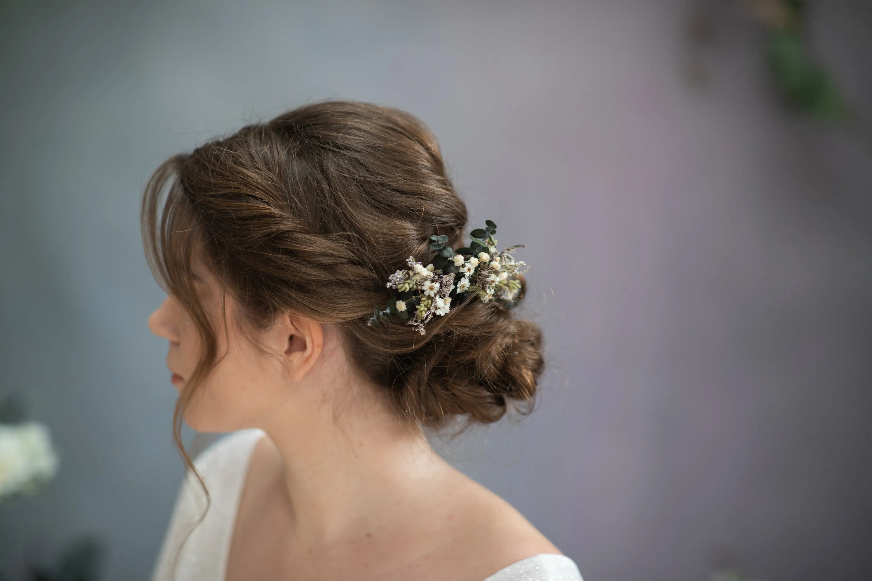 Greenery flower hair comb