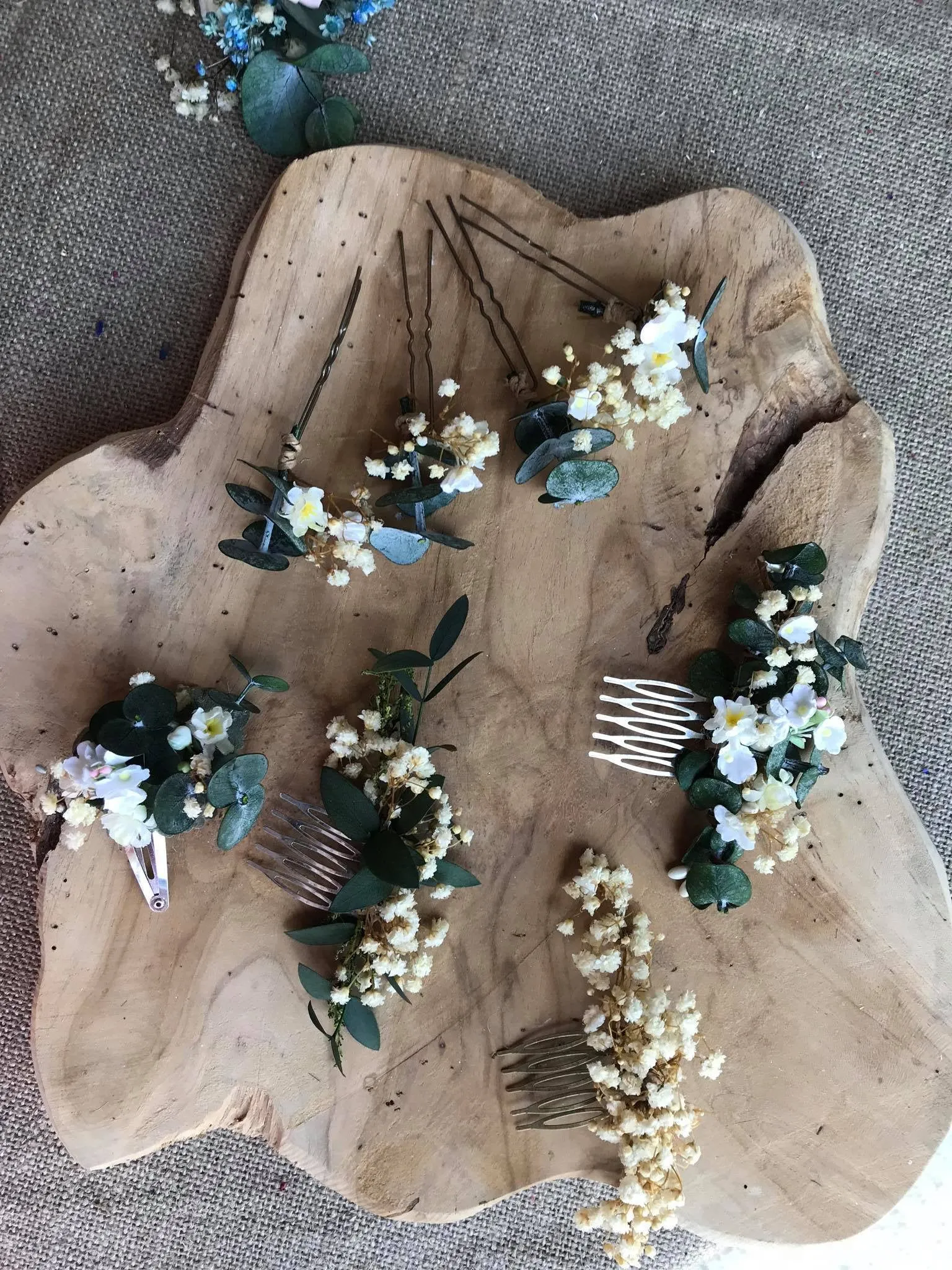 Greenery mini flower hair comb Wedding Baby's breath hair comb Bridal accessories Greenery flower hair comb Magaela Natural