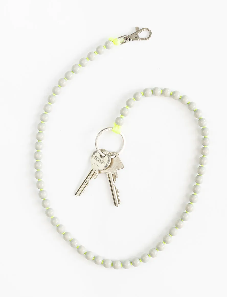 Grey and Neon Yellow Long Perlen Key Chain