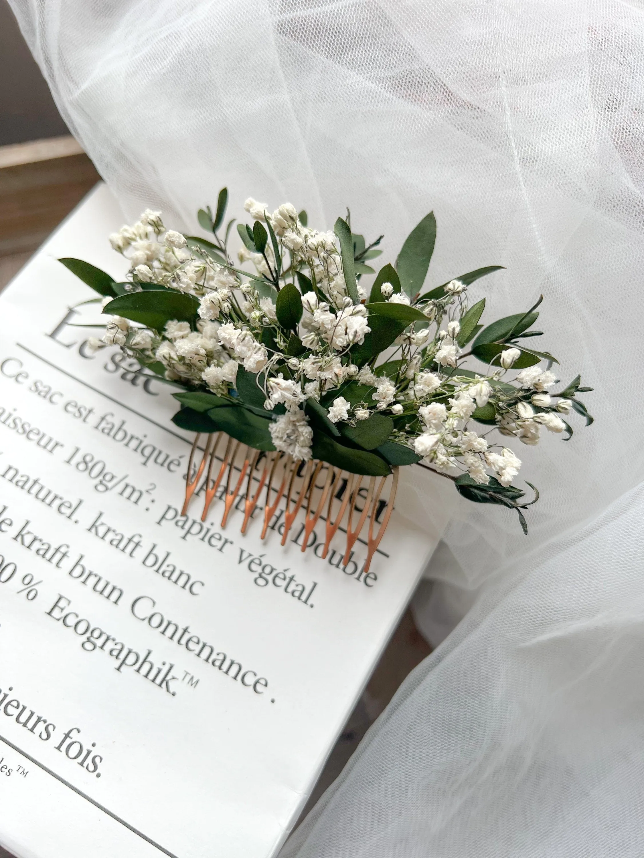 Gypsophila and Greenery Dried Flower Comb White for Brides, Wedding Babys Breath Floral Hair Slides, Bridal Hair Accessories with Eucalyptus