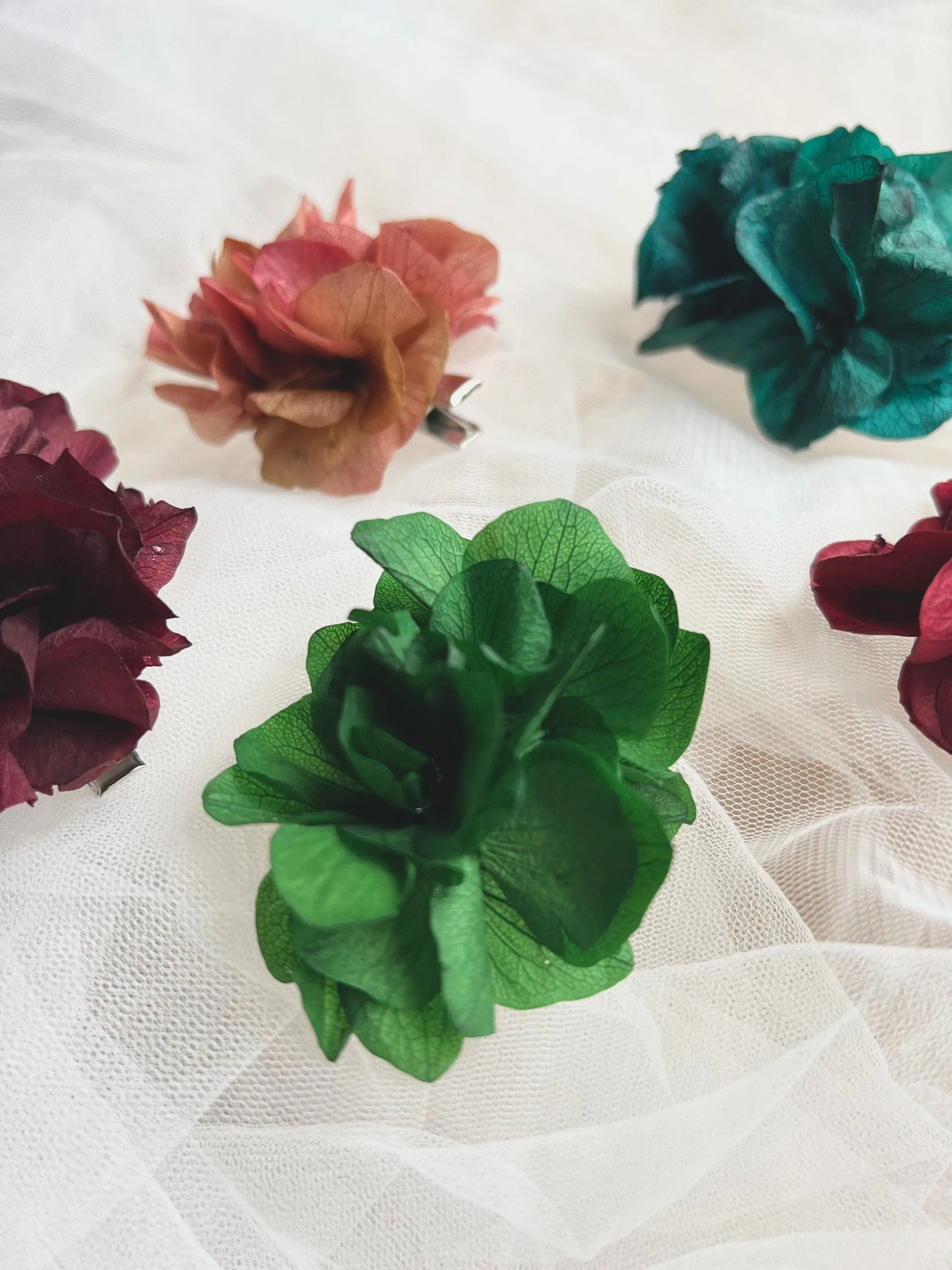 Handmade Bridesmaids Gift Hair Accessories, Dried Flower Hair Clips Red Teal Green Burgundy, Small Floral Hair Piece