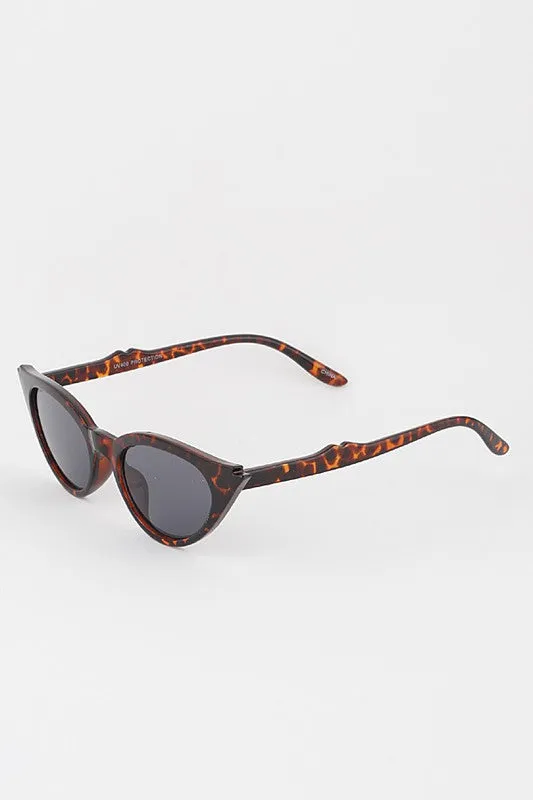 Ivy Indented Round Cateye Sunglasses