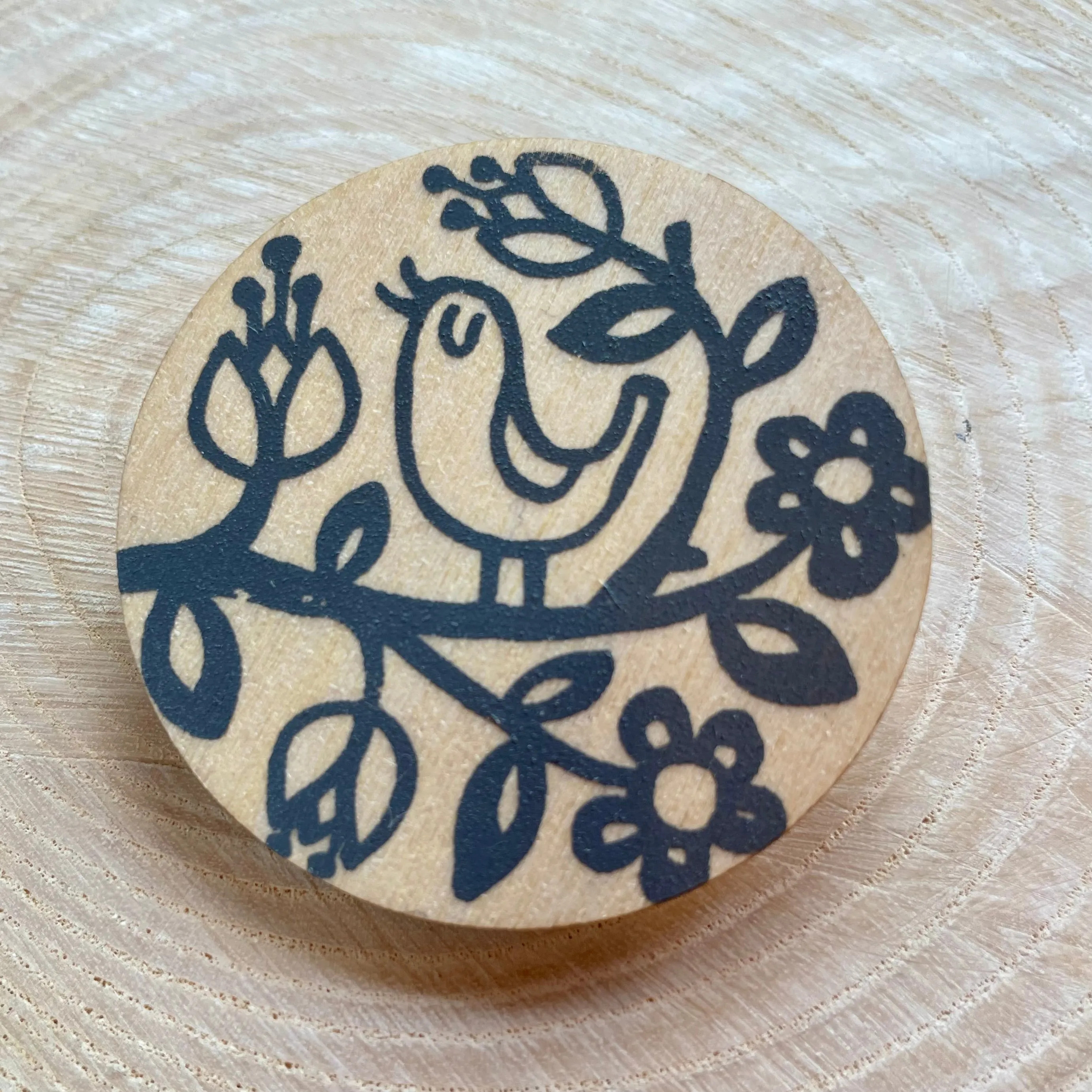 Large wooden brooch- Natural