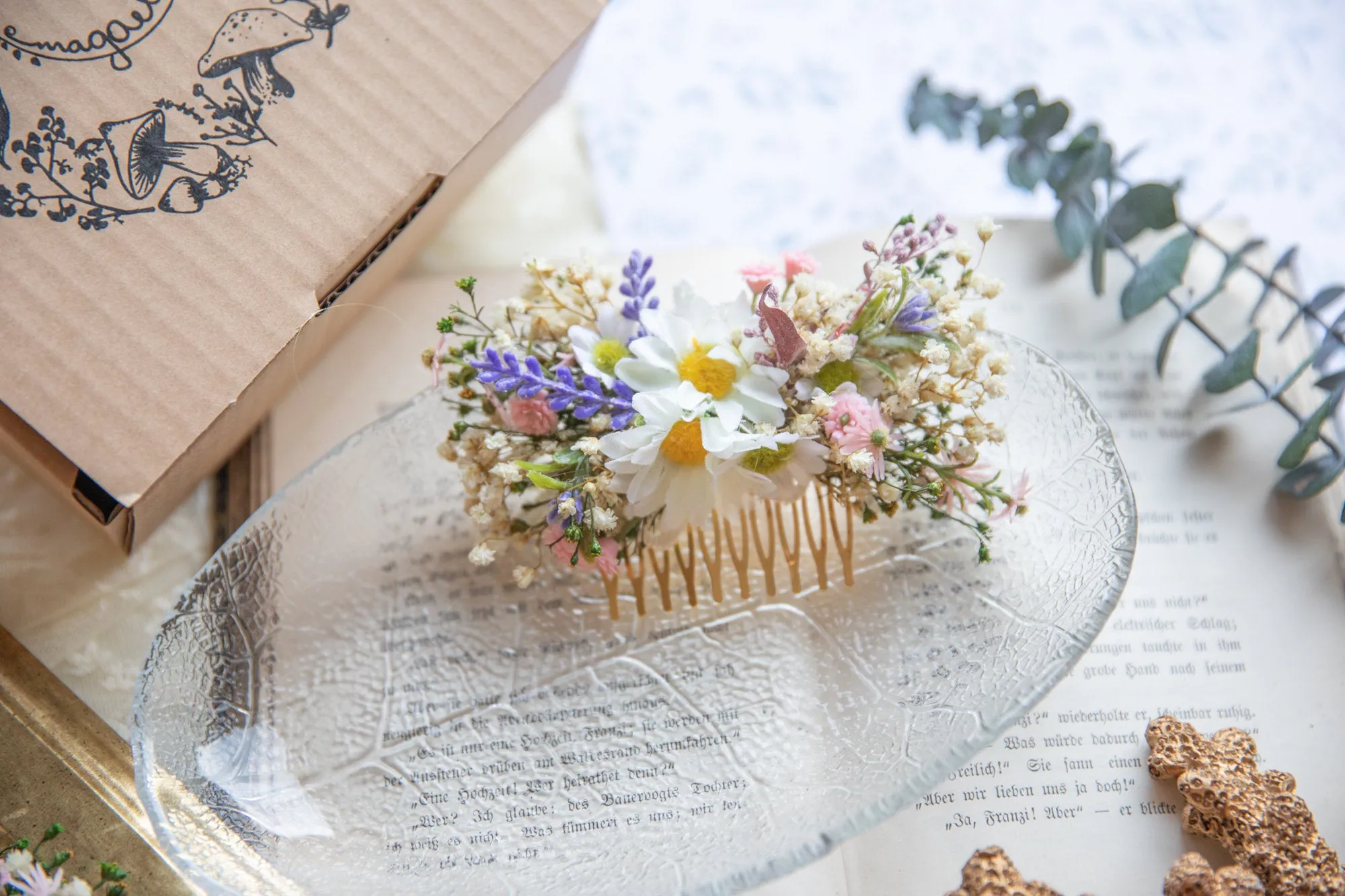 Meadow wedding hair comb with daisy Dried Flower bridal hair vine with baby's breath Pastel wedding comb with daisies Magaela accessories