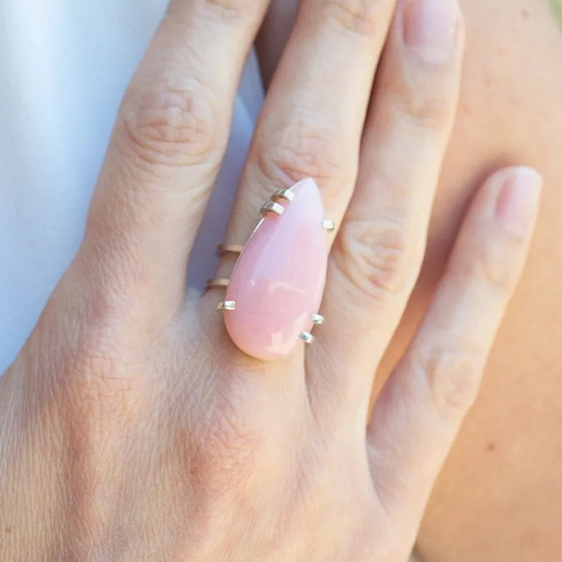 PINK OPAL TEARDROP ON SILVER DOUBLE BAND RING