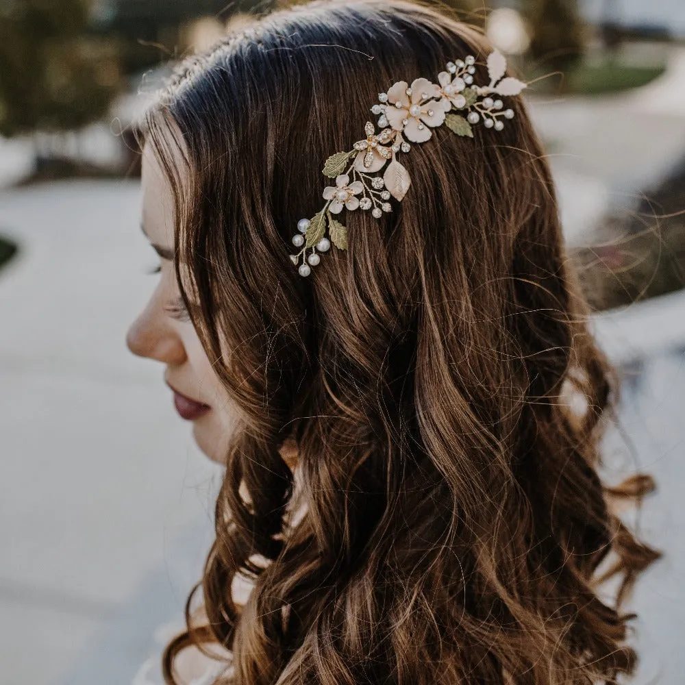 V133. floral bridal hair vine