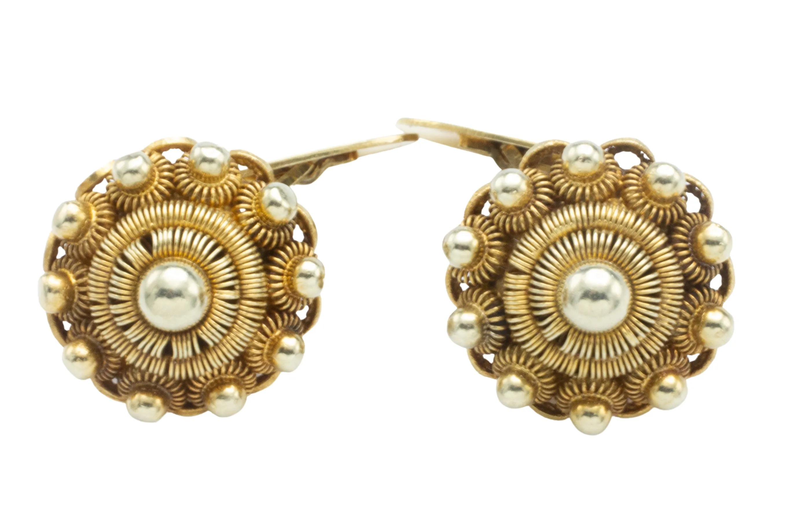 Zeeuwse knop cuff links in 14 carat gold